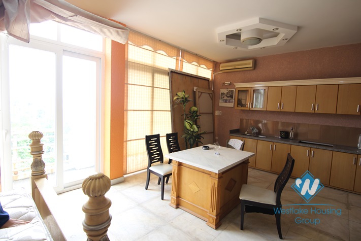 Office for rent in Tay Ho district. 200 sqm