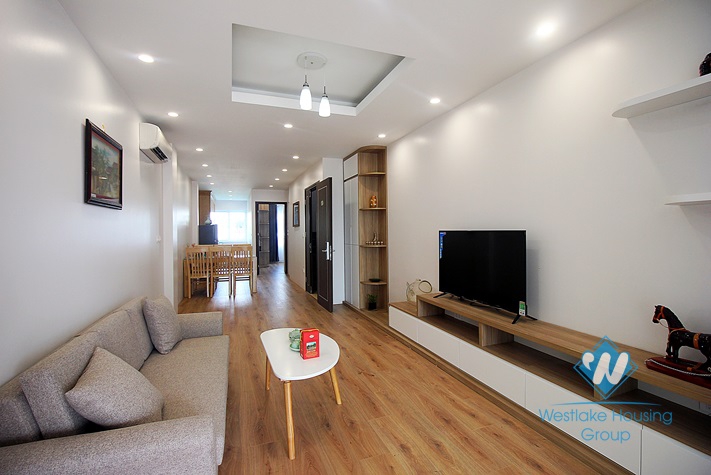 Two bedrooms apartment for rent in Dang Thai Mai st, Tay Ho district 