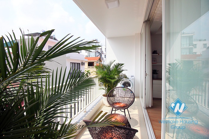 Two bedrooms apartment for rent in Dang Thai Mai st, Tay Ho district 