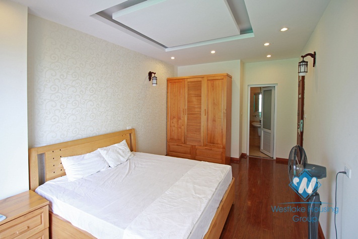 Serviced apartment for lease in Truc Bach area, Ba Dinh, Hanoi