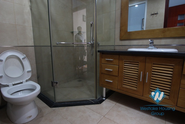 A beautiful 4 bedroom house for rent in Ba Dinh, Ha Noi