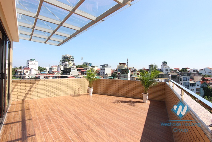 Yen Phu Village, Lake view with beautiful terrace apartment 