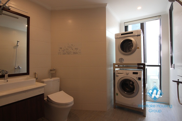 Yen Phu Village, Lake view with beautiful terrace apartment 