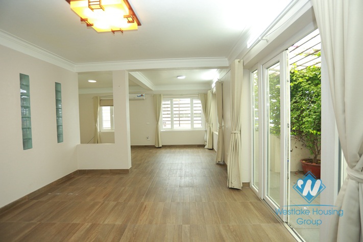 An amazingly beautiful house for rent in Tay Ho, near Water Park