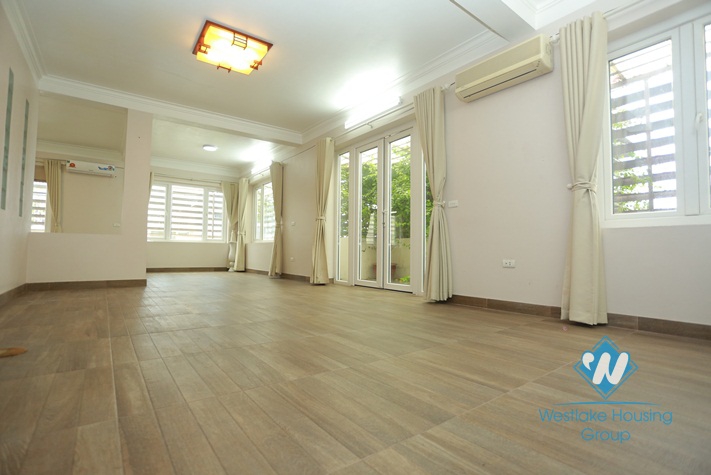 An amazingly beautiful house for rent in Tay Ho, near Water Park