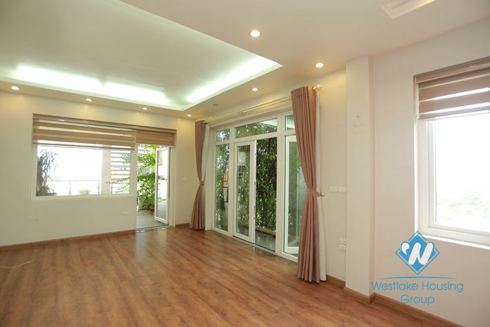 An amazingly beautiful house for rent in Tay Ho, near Water Park