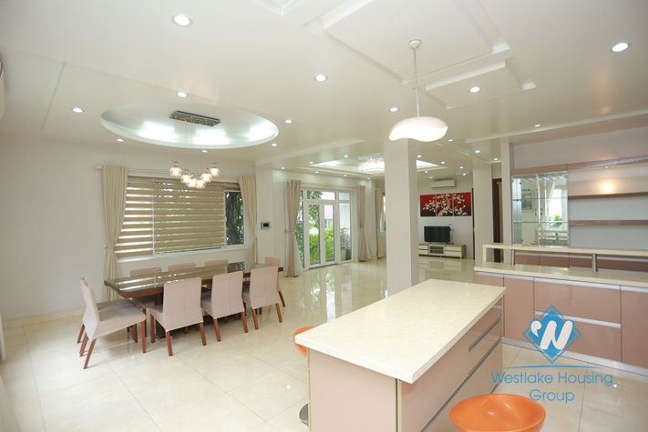 An amazingly beautiful house for rent in Tay Ho, near Water Park