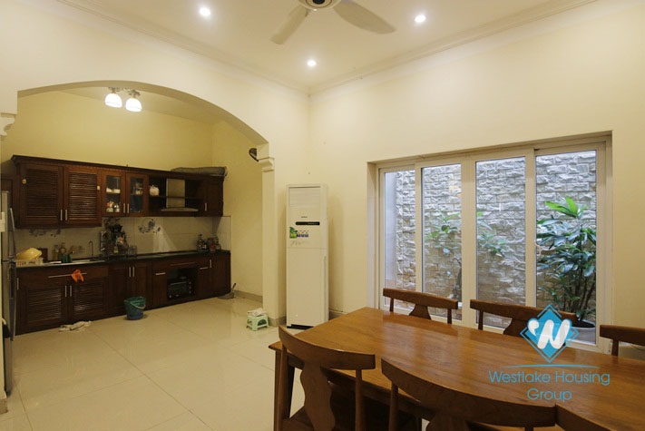 A nice afforable house for rent in Long Bien for rent