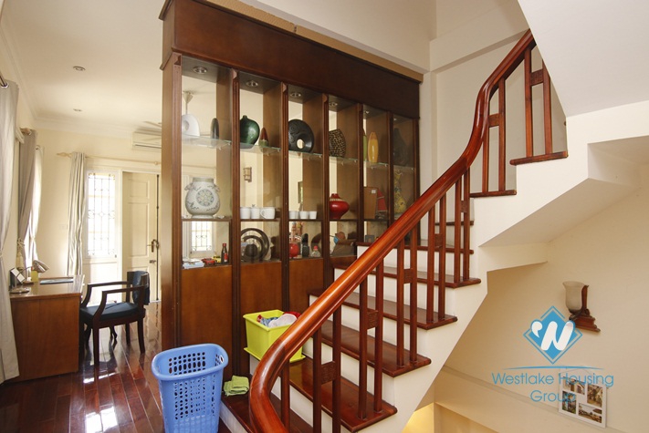 A nice afforable house for rent in Long Bien for rent