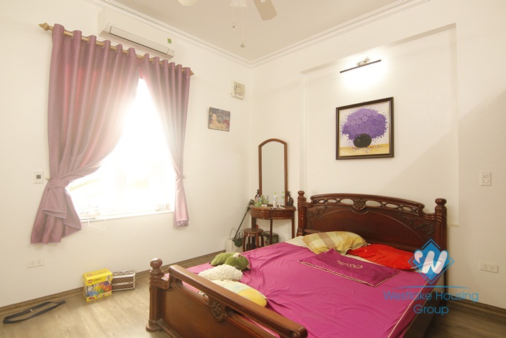 A little beautiful house for rent in Long Bien distric