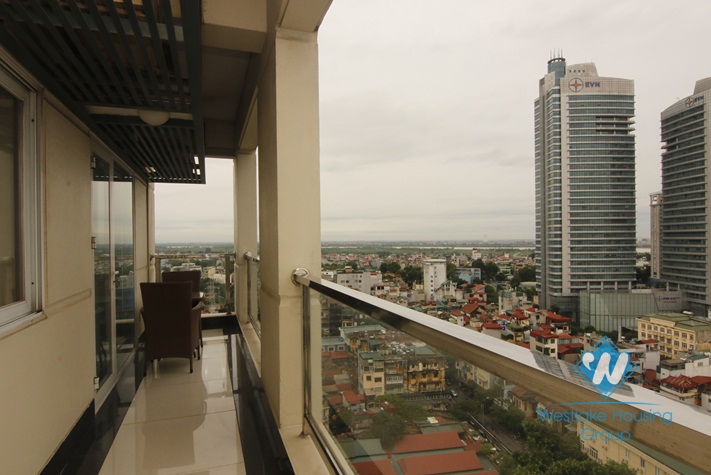 A superb and luxury 2 bedroom apartment with lake view for rent in Ba Dinh