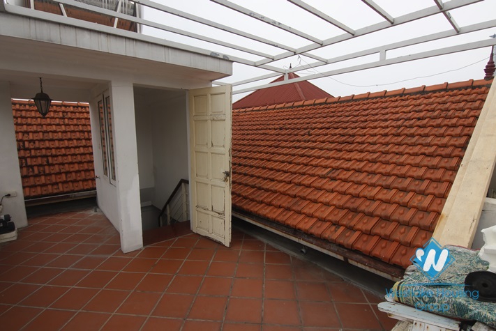 02 bedrooms house for rent in Ba Dinh District