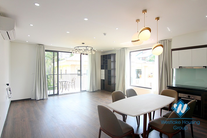 Brand new apartment for rent in Tay Ho street, Quang an ward, Tay Ho district 