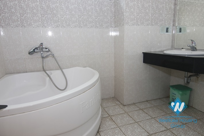 02 bedrooms apartment for rent in Kim Ma Street, Ba Dinh District
