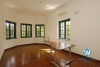 Huge villa with swimming pool for rent 