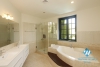 Huge villa with swimming pool for rent 