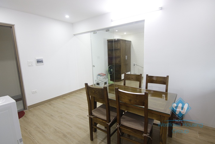 Apartment for rent in Dich Vong, Cau Giay, Hanoi.