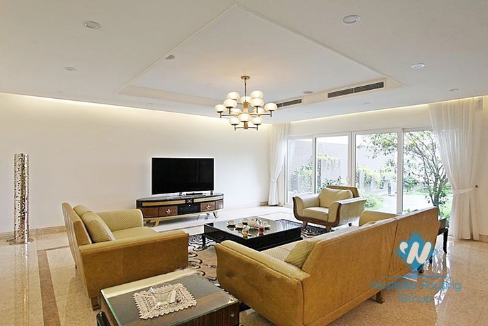 A beautiful with modern design for rent in Ciputra, Tay ho, Ha noi