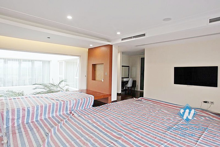 A beautiful with modern design for rent in Ciputra, Tay ho, Ha noi
