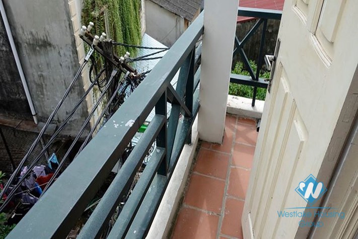 02 bedrooms house for rent in Ba Dinh District