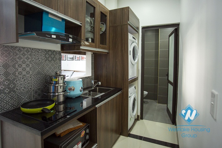A big studio for rent in Dich vong hau, Cau giay