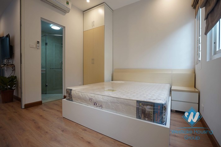 02 bedrooms apartment for rent in Giang Vo st, Ba Dinh District 