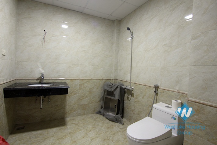 Big office for rent in main road of Lac long quan, Tay ho