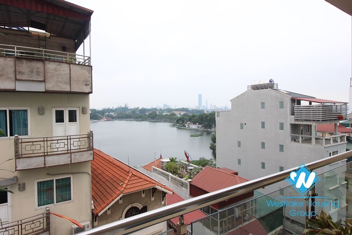 One bedroom apartment looking over to the water for rent in Truc Bach, Ba Dinh, Hanoi