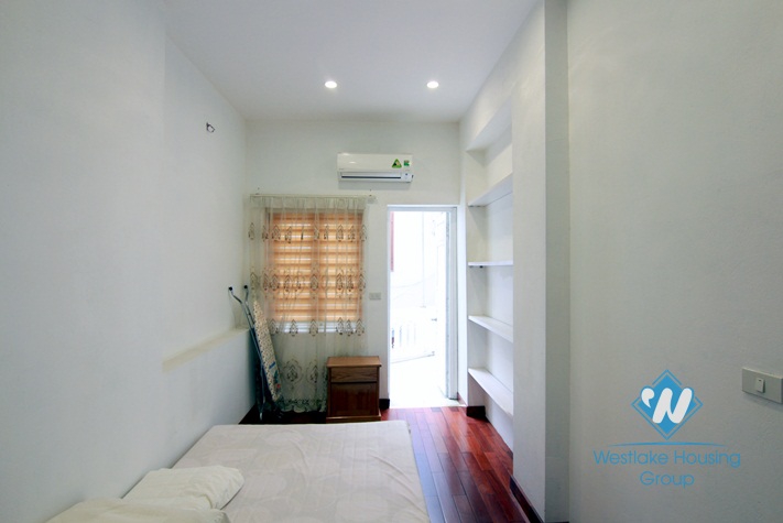 A 2 bedroom apartment with lakeview for rent in Tay ho, Ha noi