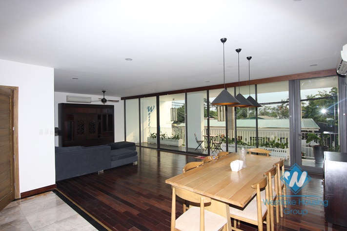 Luxury apartment with 3 bedrooms for lease in Dang Thai Mai, Tay Ho, Ha Noi