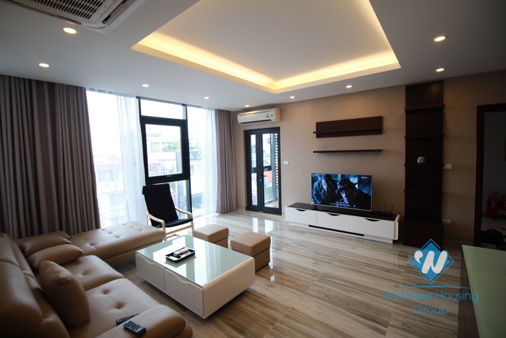 Brand new and modern apartment with 03 bedrooms for rent in Tay Ho area 