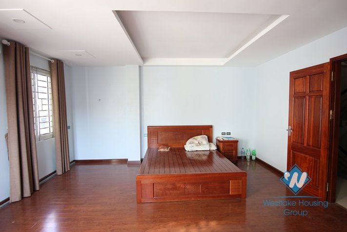 Nice house with 7 floor for rent in Doi Can st, Ba Dinh District.