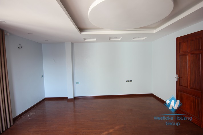 Nice house with 7 floor for rent in Doi Can st, Ba Dinh District.