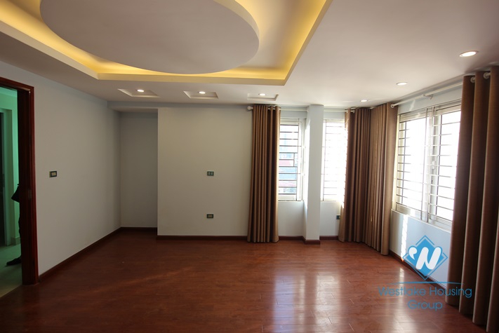 Nice house with 7 floor for rent in Doi Can st, Ba Dinh District.