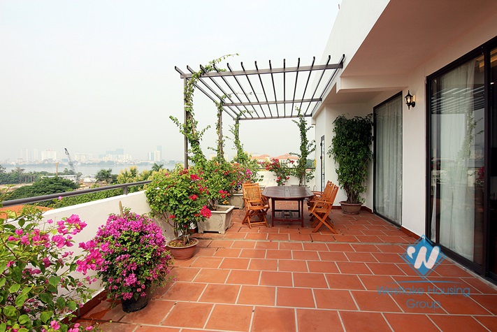 A Luxury and Morden 02 bedrooms apartment with big balcony for rent in Tay Ho area.