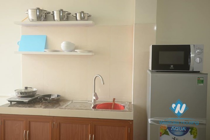 Reasonable price 1 bedroom apartment for rent in Ba Dinh district, Ha Noi.