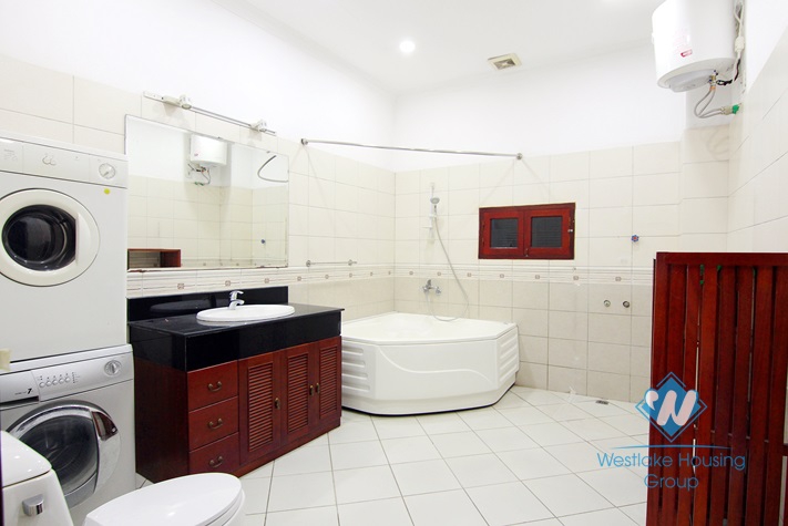 Lakeview spacious apartment for rent in Tay Ho, Hanoi