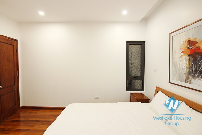 Morden and Brandnew 02 bedrooms apartment with swimming pool for rent in Tay Ho street.