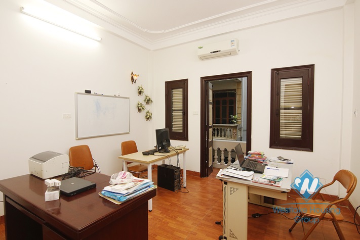 Nice 04 bedrooms house for rent in Dang Thai Mai Street, Tay Ho district.