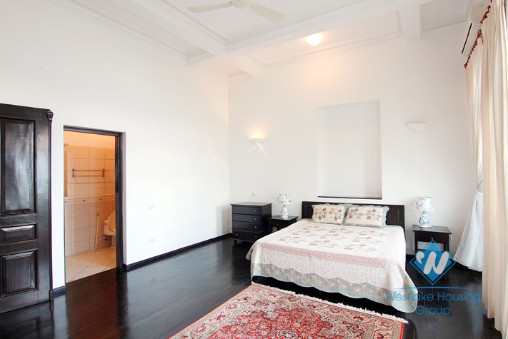 Lakeview spacious apartment for rent in Tay Ho, Hanoi