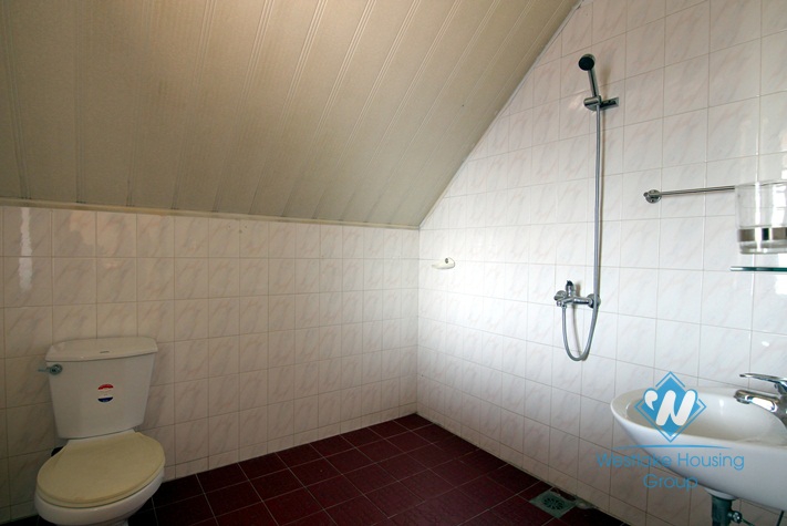 A beautiful house with lake view for rent near Intercontinental Hotel