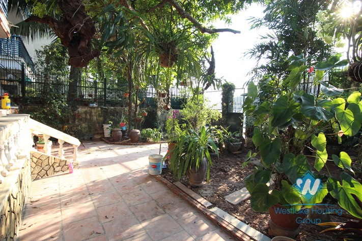 A beautiful house with lake view for rent near Intercontinental Hotel