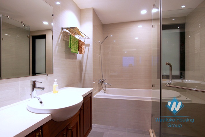 A beautiful and elegant 2 bedroom apartment with nice view in Tay Ho for rent
