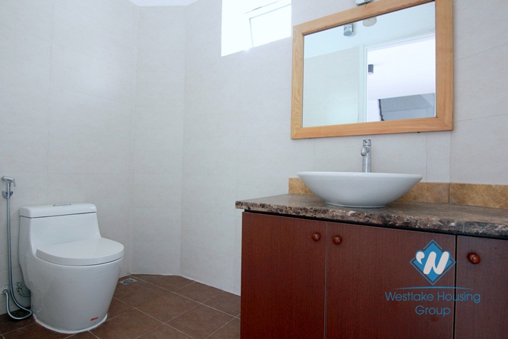 Nice house with stunning view of West lake on Au Co street, Tay Ho, Hanoi