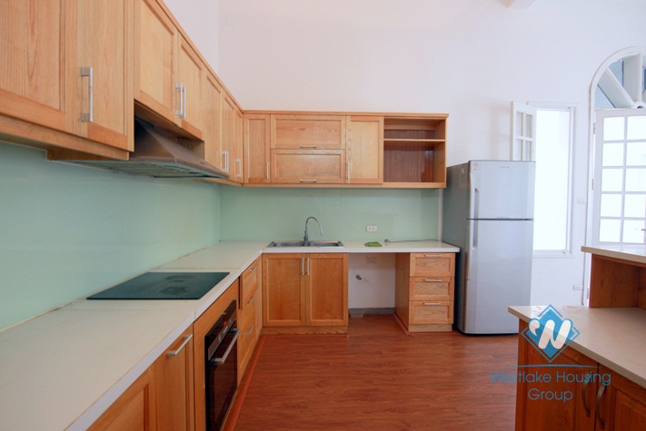 Nice house with stunning view of West lake on Au Co street, Tay Ho, Hanoi