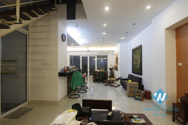 A beautiful and elegant 3 bedroom apartment for rent in Hai Ba Trung