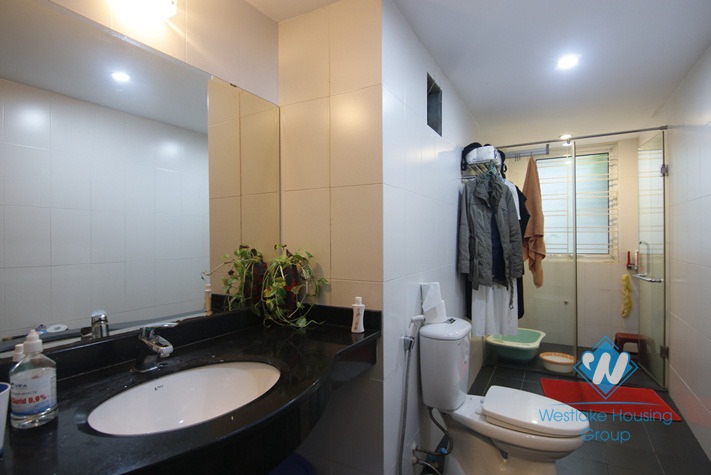 A beautiful and elegant 3 bedroom apartment for rent in Hai Ba Trung