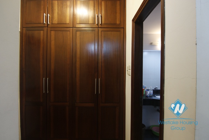 A beautiful and elegant 3 bedroom apartment for rent in Hai Ba Trung