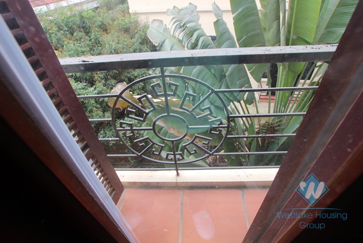 French style house avaialble for rent in Westlake area, fully furnished