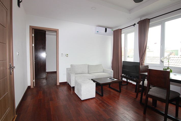 01 bedroom apartment with natural for rent in Tay Ho area, Hanoi 